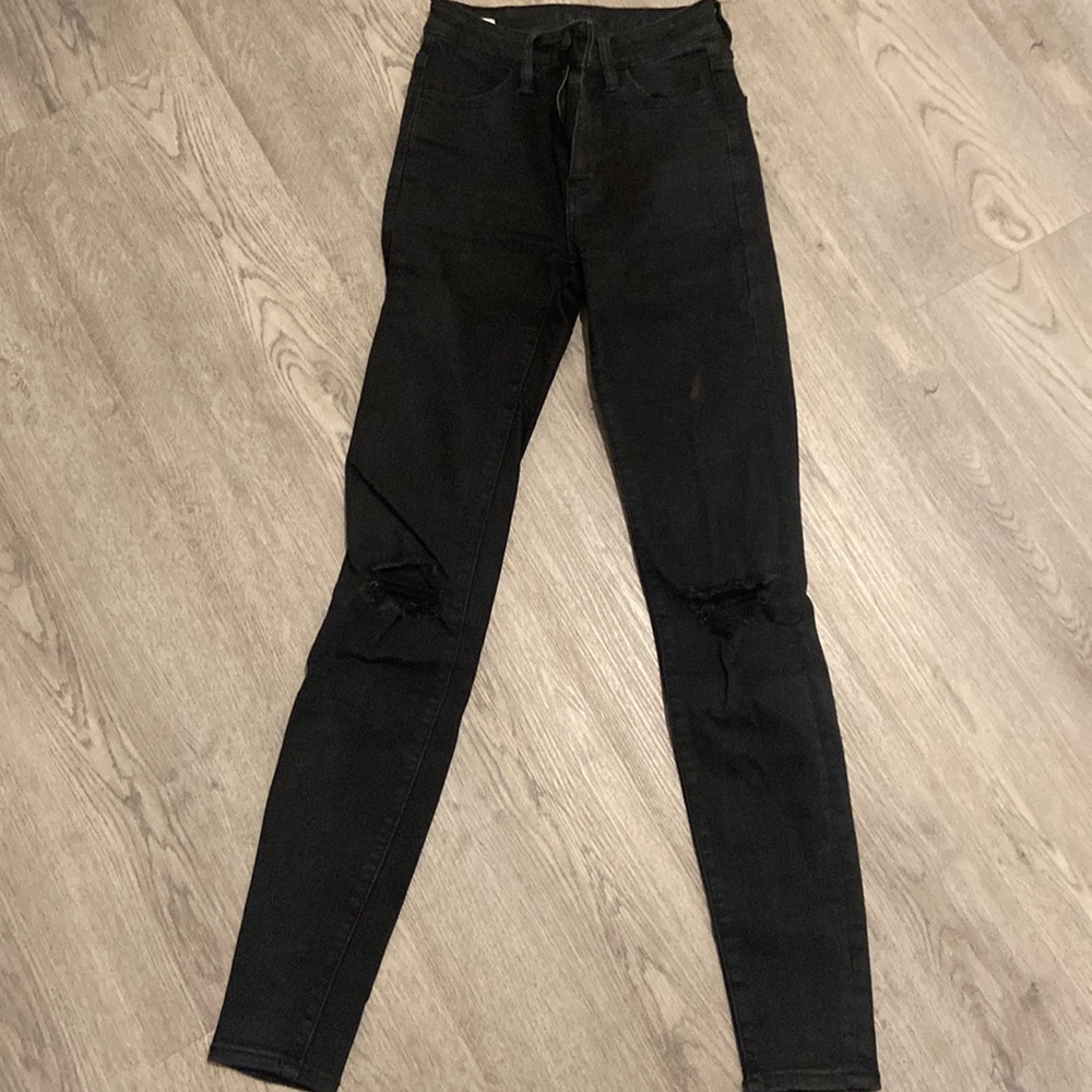American eagle distressed black skinny jeans